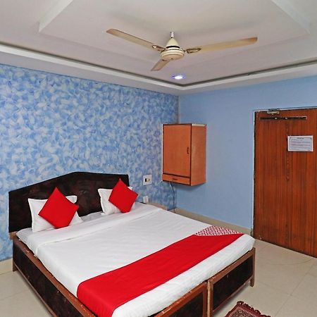 Oyo 39838 Riverside Hotel Bilāspur Екстериор снимка