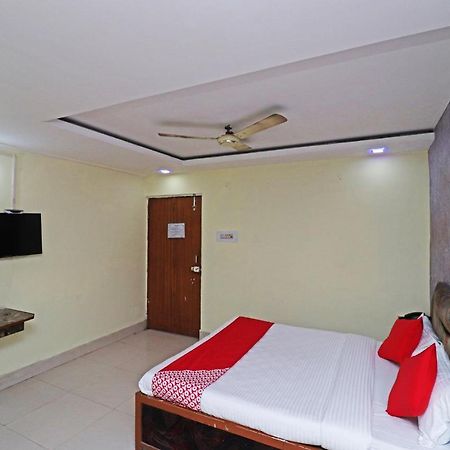 Oyo 39838 Riverside Hotel Bilāspur Екстериор снимка