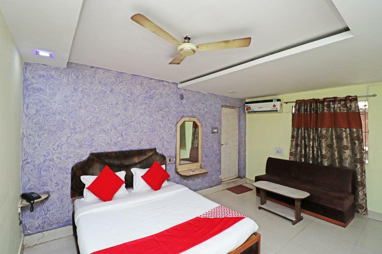 Oyo 39838 Riverside Hotel Bilāspur Екстериор снимка